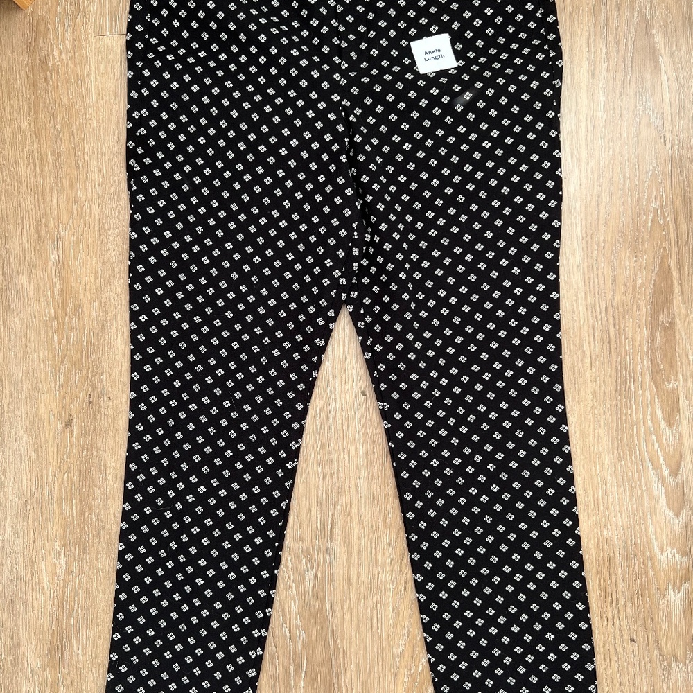 Old Navy Pixie Pants